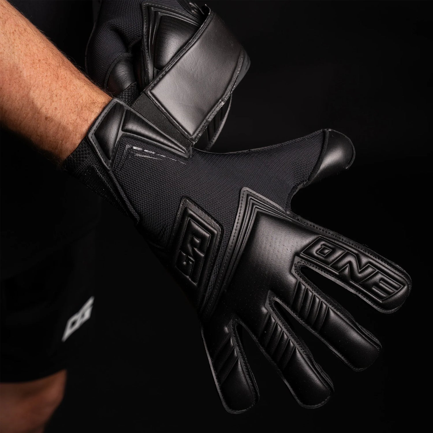 (🚨PRE-ORDER) One Glove - NXT Pro Void HYL