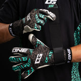 One Glove - OG1 Mentality Monster HYL SL