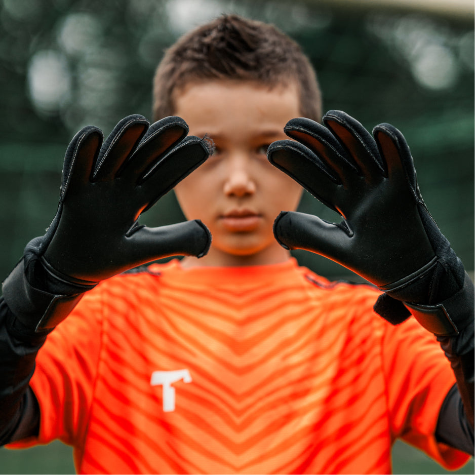T1TAN Rebel 2.0 Black-Out Junior